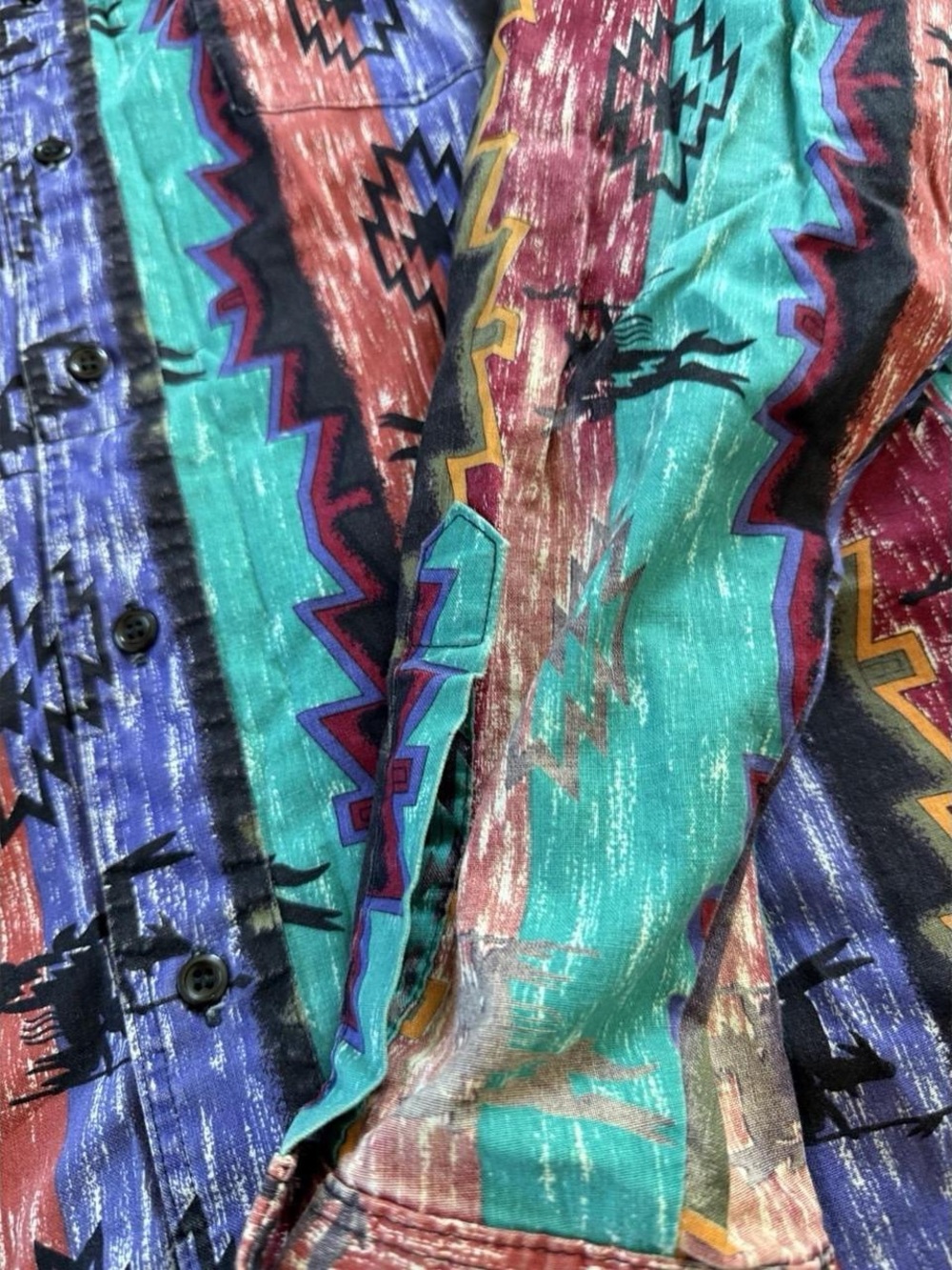 Wrangler Multicolor Aztec-Pattern Button-Down Shirt - Picture 4 of 8